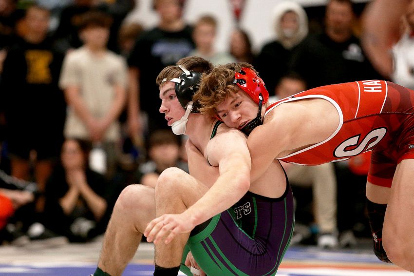 Class B Region Wrestling Previews - Class B teams fighting for state tournament slots at  Saturdayâ€™s region wrestling tournaments