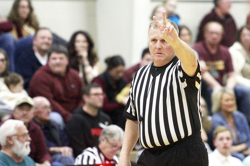 As officiating shortage continues, South Dakota administrators and officials seek to find solutions