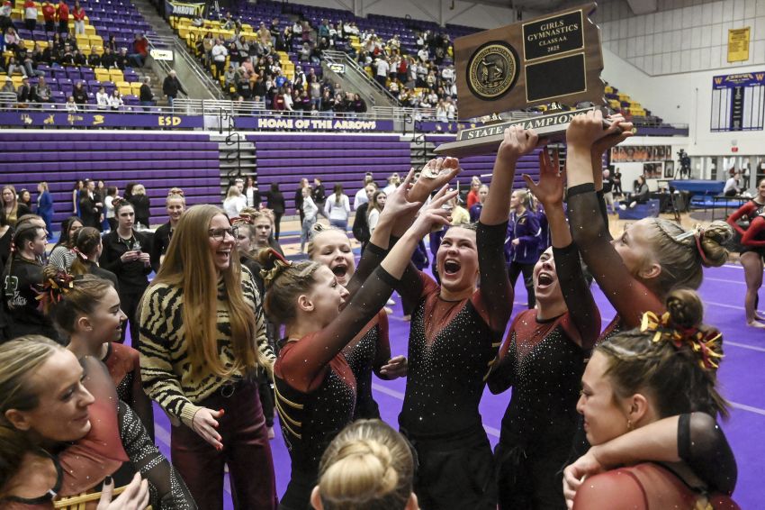 Harrisburg, Estelline/Hendricks claim state gymnastics titles 