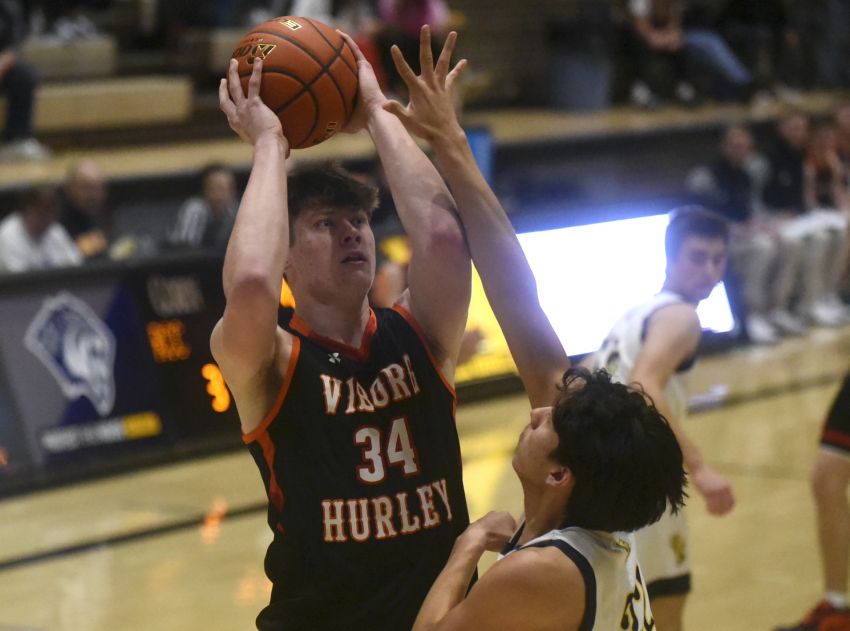 Viborg-Hurley's Nick Hanson named Cornbelt Conference MVP 