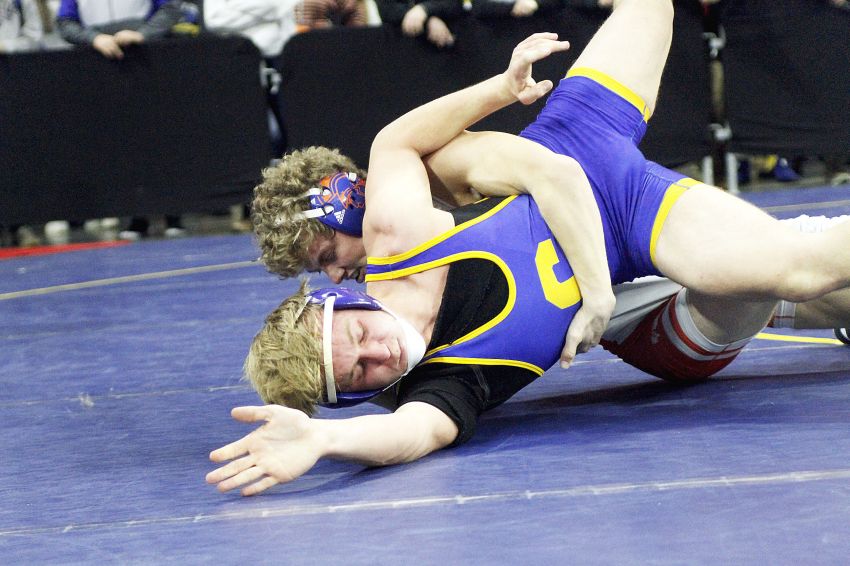 Championship and placing matches from state wrestling tournament