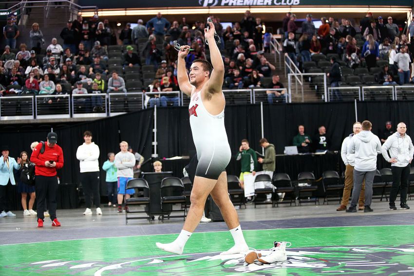 Brandon Valley lands eight wrestlers on all-Metro Athletic Conference boys team 