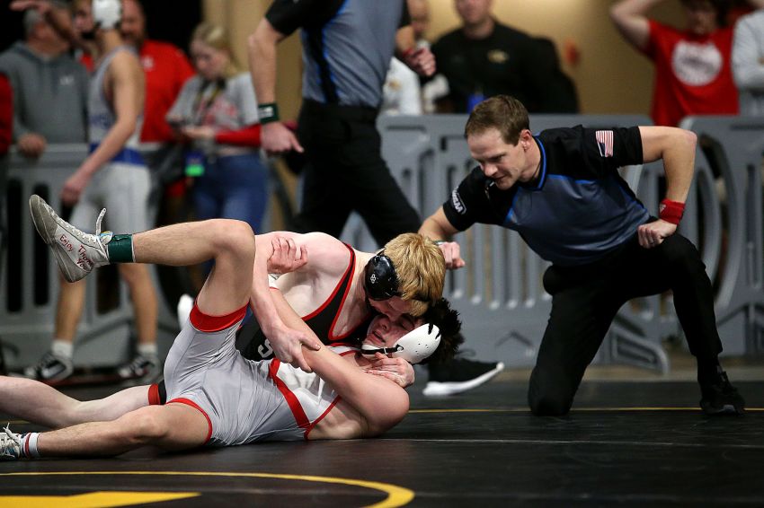 Sturgis wrestlers lead Aberdeen Central after day one of Class A state tournament