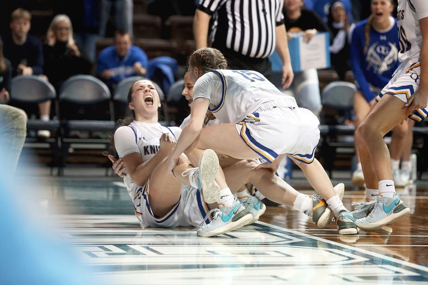 Class AA Girls Roundup - Sioux Falls Oâ€™Gorman avoids upset bid from Rapid City Stevens