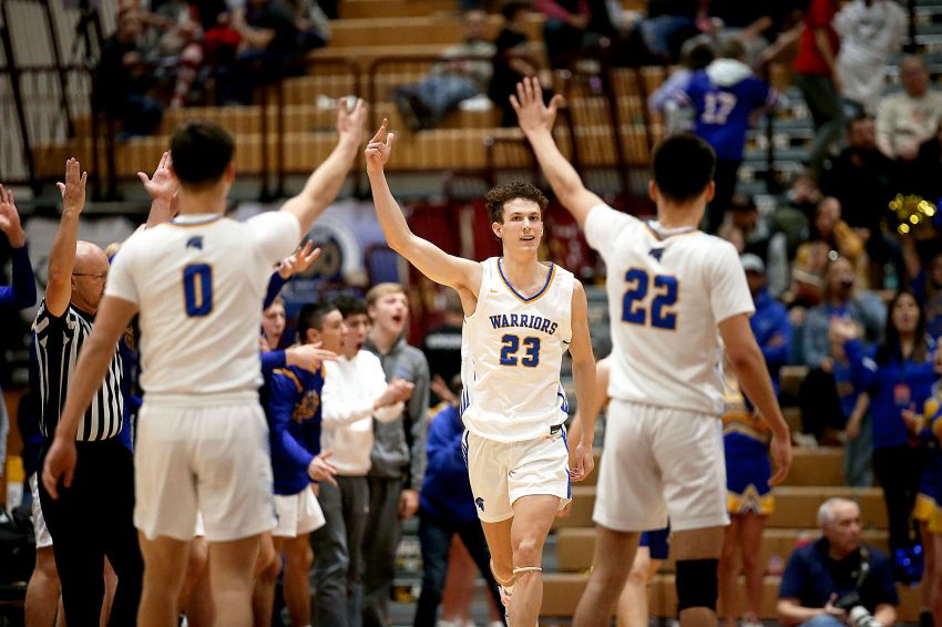 Class B Boys Basketball Roundup - Castlewood downs Wessington Springs, advances to state championship 