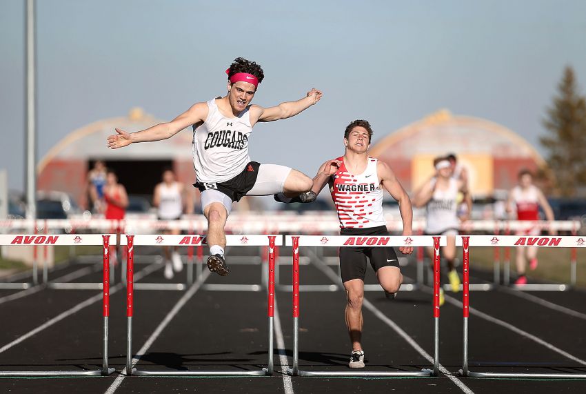 Viborg-Hurleyâ€™s Luke Campbell runs top Class B hurdle times at Avon Invitational  