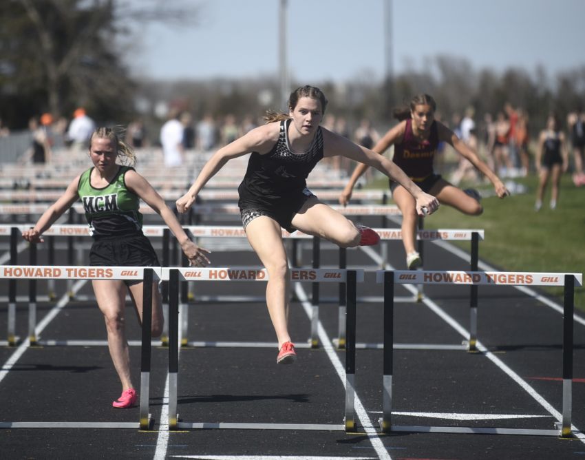 Sanborn Central/Woonsocketâ€™s Elizabeth Boschee claims four first-place finishes at Howard Tiger Relays 