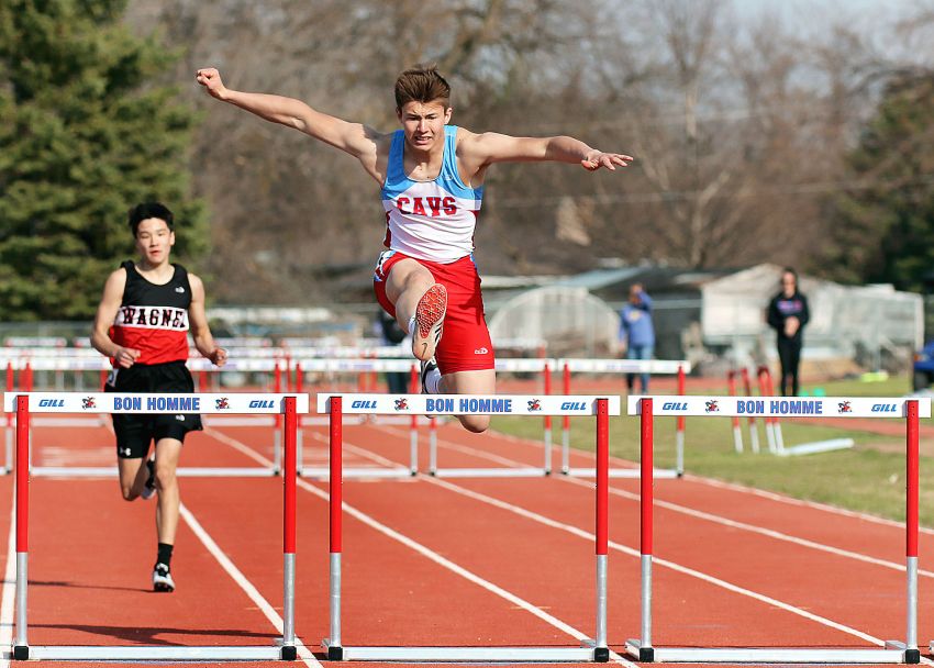 Bon Homme's Karsten Kozak, Isaac Crownover win multiple events at Jim Flavera Relays