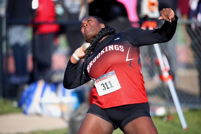 Brookings sweeps team titles at Barker Relays
