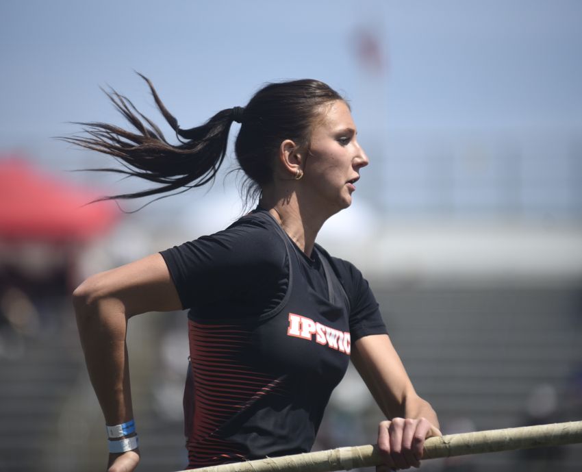 Ipswich sweeps Lake Region Conference track and field team titles 