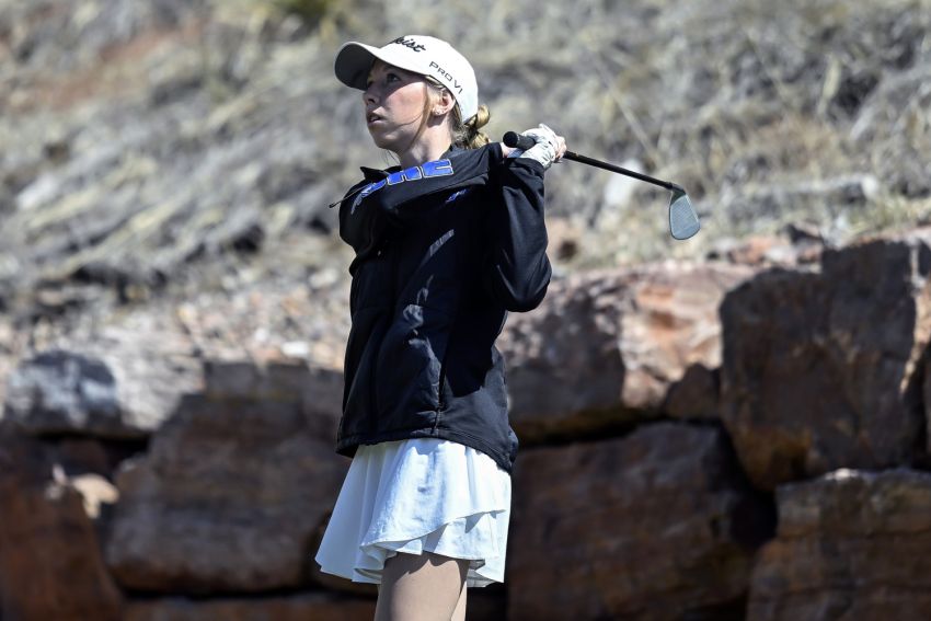 St. Thomas More captures team title at Southern Hills Invitational
