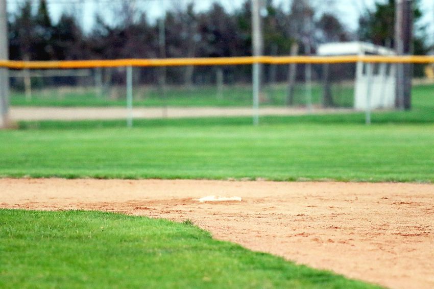 Sioux Falls Post 15 East falls to St. Michael, Minnesota, in Central Plains American Legion Tournament