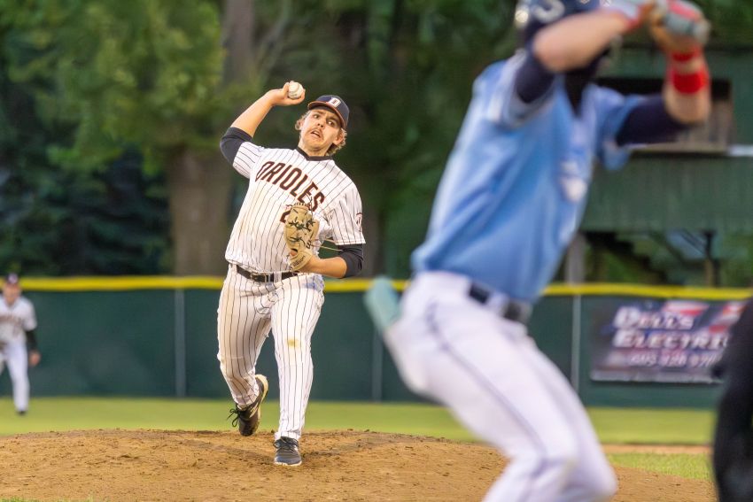 May 19 High School Baseball Super Regional Roundup -  Mason Reischl powers Lennox past reigning state champ Dell Rapids