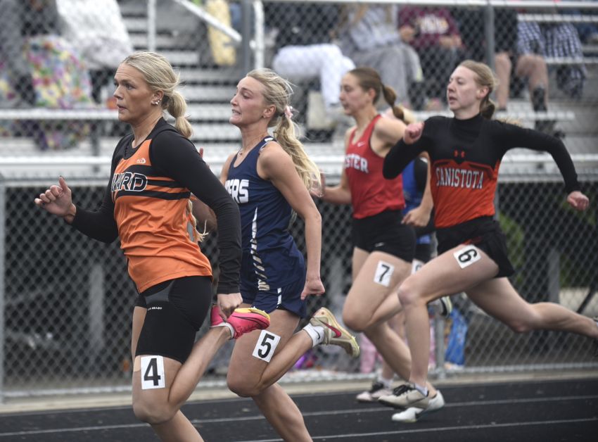 Howardâ€™s Melanie Calmus collects three first-place finishes at Beresford Last Chance track and field meet 