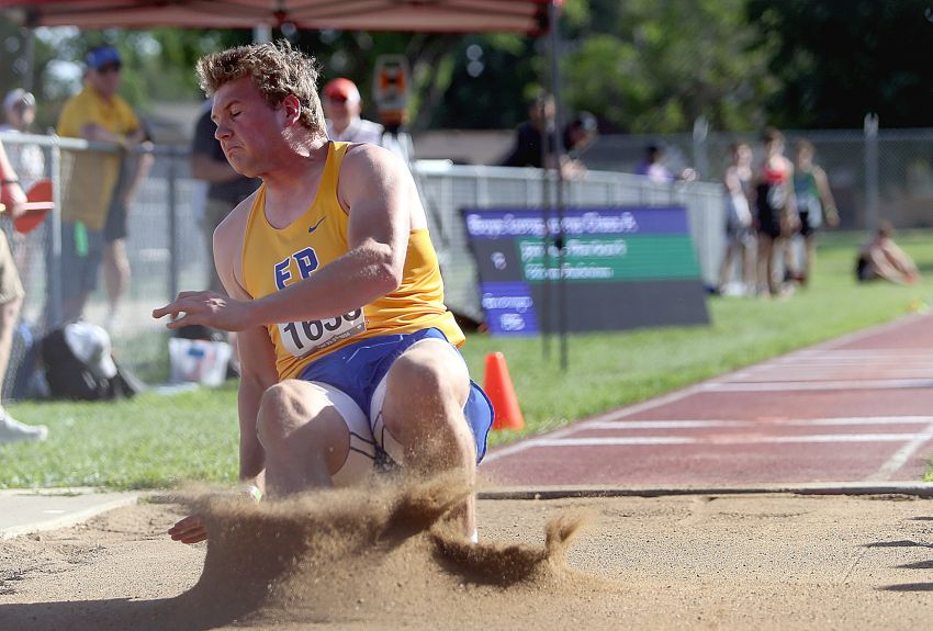 Ethan/Parkstonâ€™s James Deckert aiming for repeat long jump state championship, while relishing opportunity to compete with siblings 