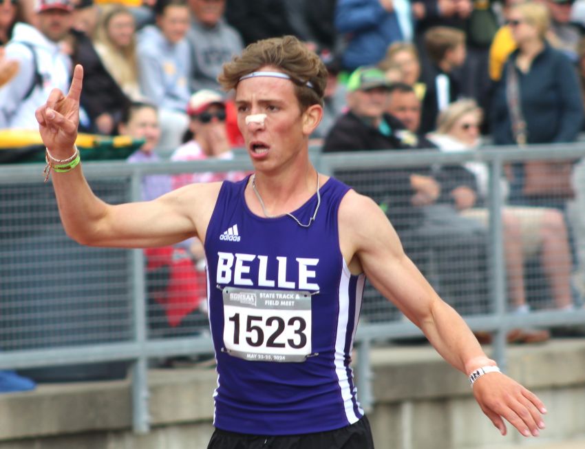 Belle Fourcheâ€™s Lane Krautschun clips Hill Cityâ€™s Luke Rupert, wins coveted Class A 3,200-meter state title 