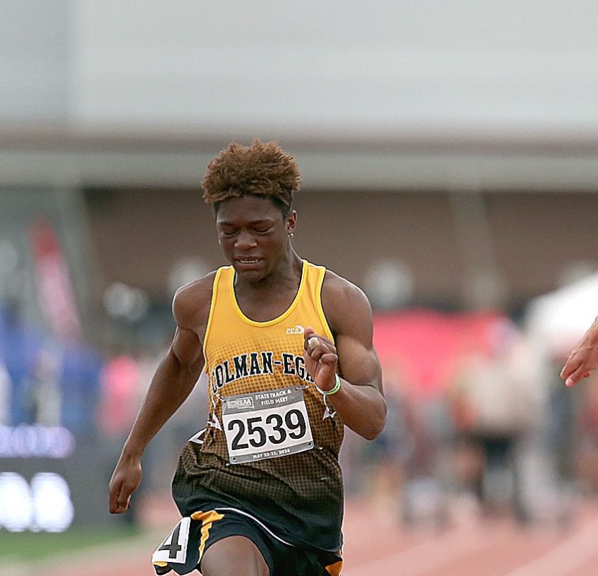 Colman-Eganâ€™s Christopher Lee wins 100-meter dash at Jesse James meet