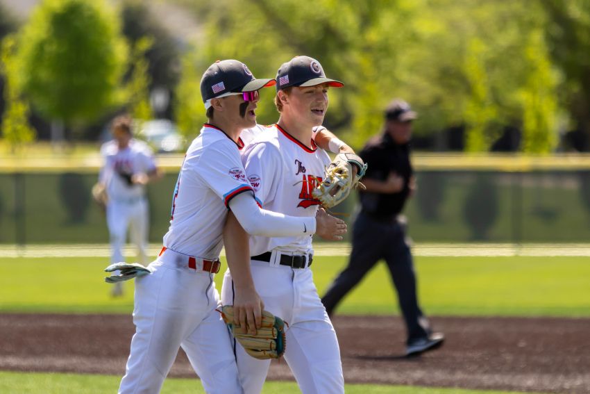 Charlie Luvaas guides Clark Area past Platte-Geddes/Dakota Christian/White Lake, sends Dinos to state championship game