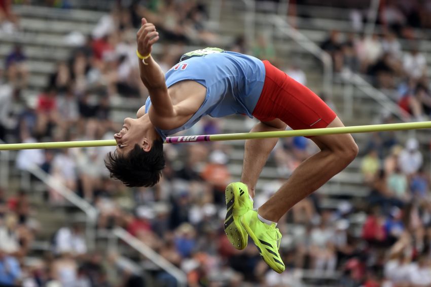 Sioux Falls Lincoln boys, Rapid City Stevens girls capture Class AA state team titles