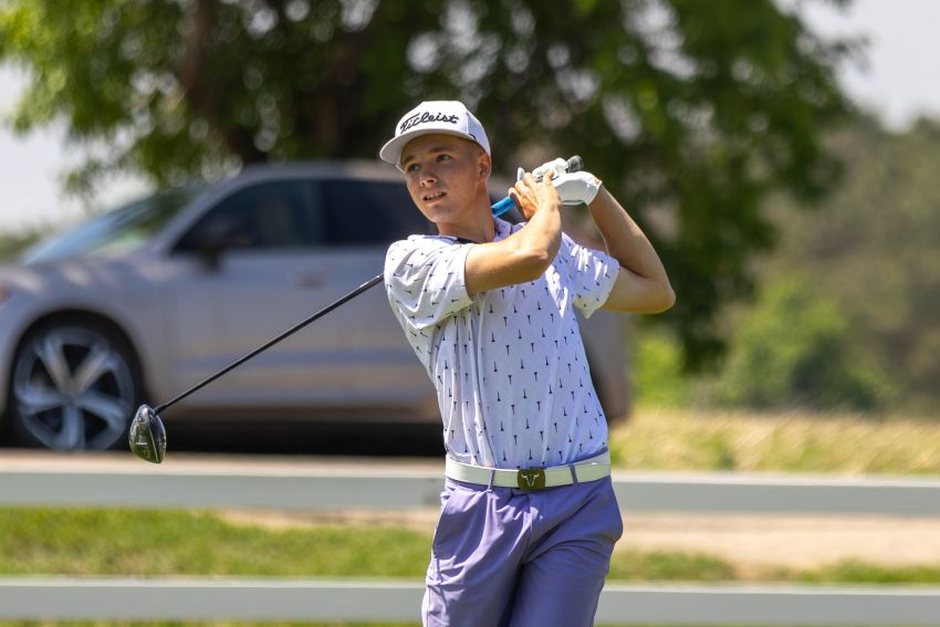 State Golf Roundup - Sully Buttes’ Gavin Colson holds Day 1 lead at Class B boys tourney