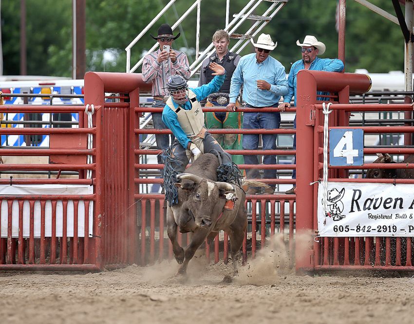 White Riverâ€™s Hazin Schmidt continues stellar bull riding season at South Dakota High School Rodeo Finals