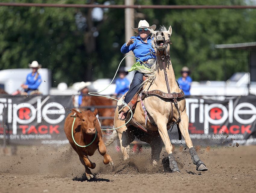 Newellâ€™s Kelsi Costello, Belle Fourcheâ€™s Toarin Humble headline South Dakota performances at Thursdayâ€™s National High School Finals Rodeo 