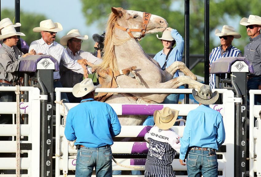 Team South Dakota fourth at National Junior High Finals Rodeo