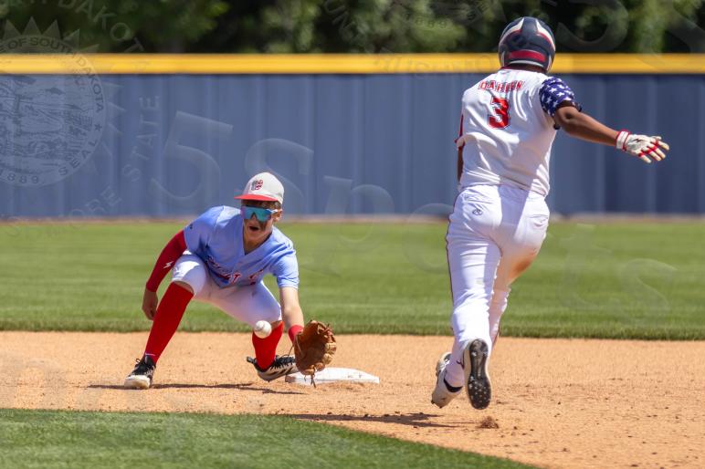 PHOTO GALLERY: Heritage Classic - Sisseton vs Warner/Ipswich/Northville