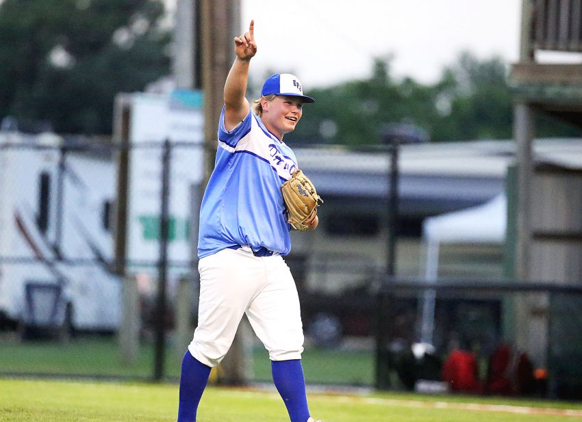 Aug. 4 State B Legion Baseball Roundup - Elk Point/Jefferson edges Dell Rapids in battle of undefeated teams 
