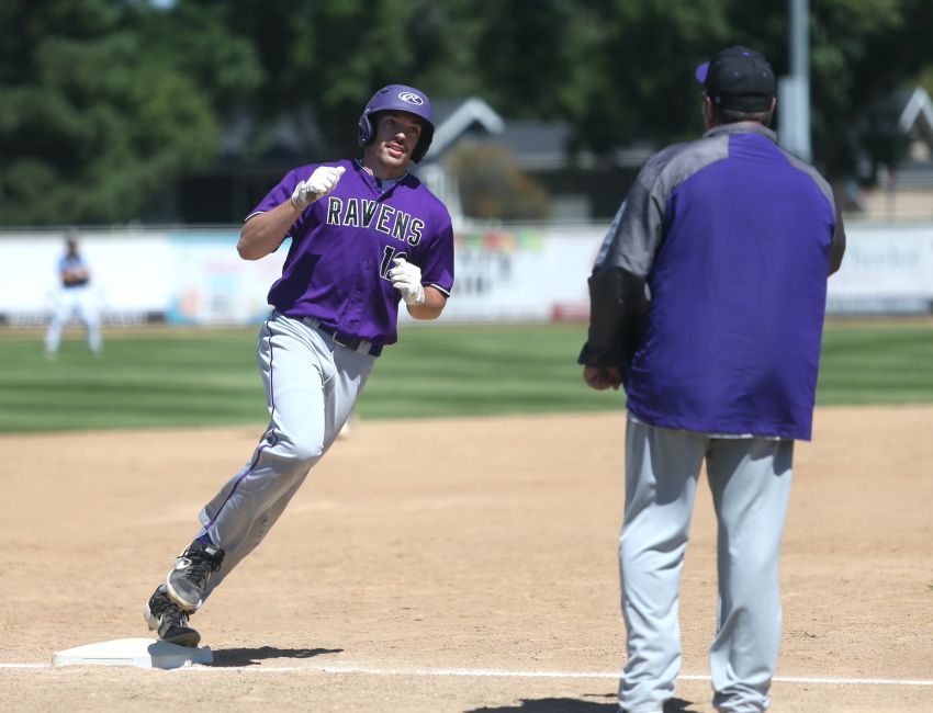 Kellan Benck, Castlewood topples Tabor in opening round of state amateur tourney
