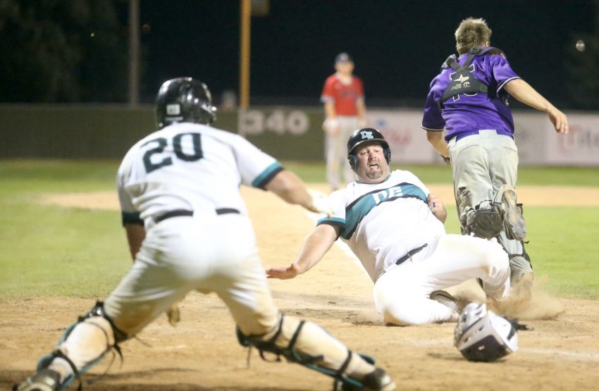 Raptors walk it off - Dimock-Emery rallies in ninth inning to defeat Castlewood 