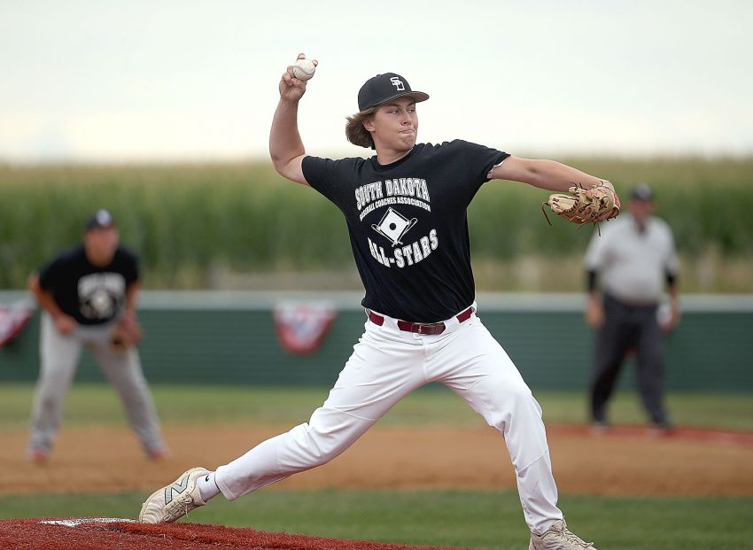 Team Black sweeps Team Red in Legion All-Star Games 