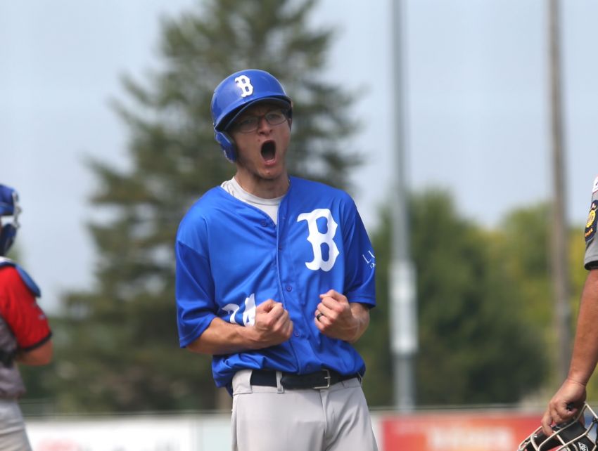 Aug. 17 State Amateur Baseball Roundup - Sioux Falls Brewers defeat Flying Squirrels, advance back to State A championship
