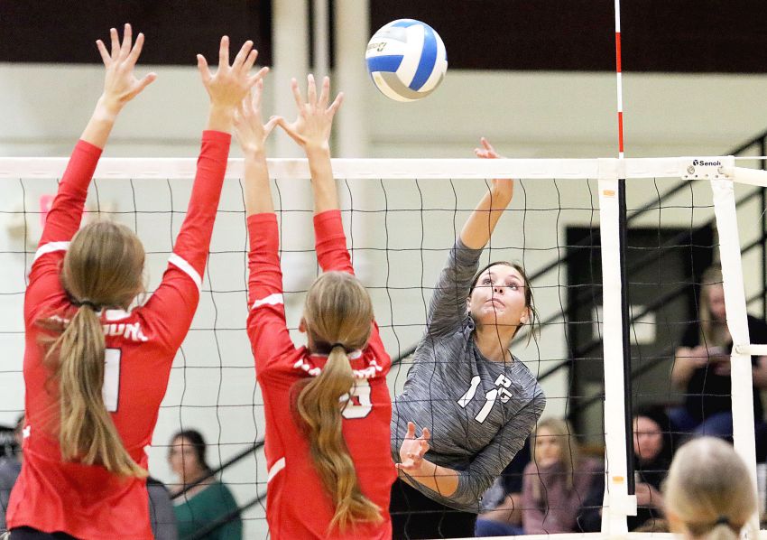 Oct. 6 Volleyball Roundup - Platte-Geddes picks up three-set win over Gregory 