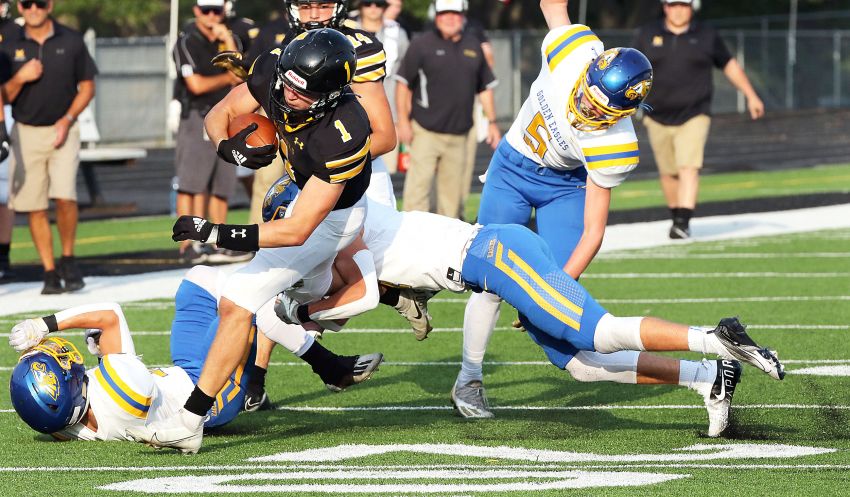 High school football roundup - Aberdeen Central holds off Mitchell for victory at Kernel Bowl 