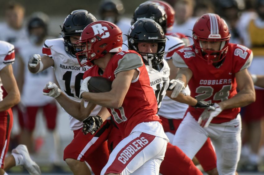 Rapid City Central’s Henry Hill, Brandon Valley’s Mehki Zacher sign with South Dakota School of Mines football team 