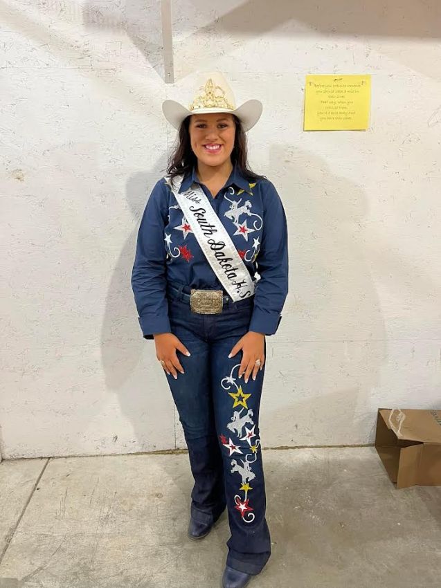 Timber Lakeâ€™s Tobi Hintz ready to be herself in the National Finals Rodeo Queen competition