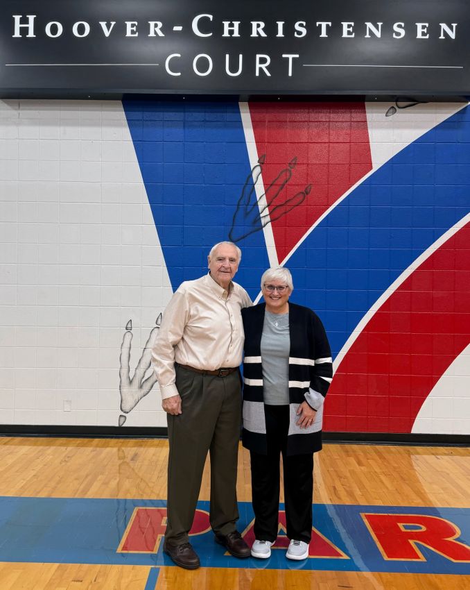 Parker renames court after coaches Gayle Hoover, Jill Christensen 
