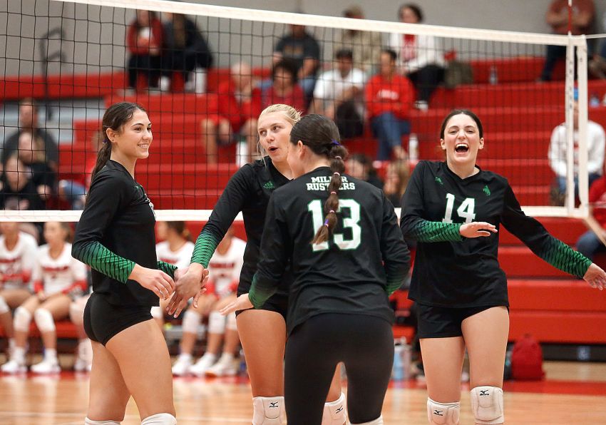 Oct. 1 Volleyball Roundup - Miller sweeps Chamberlain in straight sets 