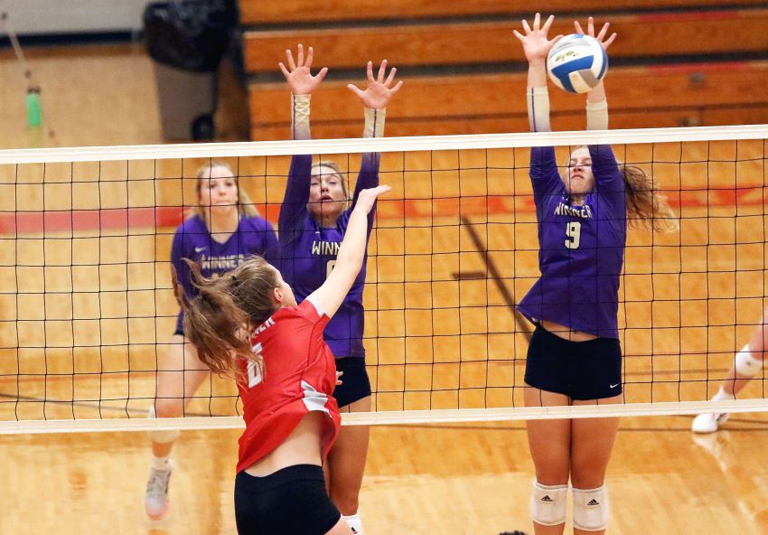 Oct. 19 South Dakota volleyball scores 