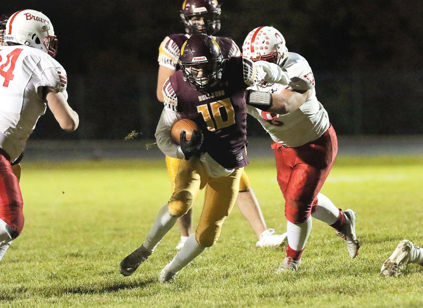 High school football roundup - De Smet eliminates Britton-Hecla, advances to Class 9A quarterfinals 