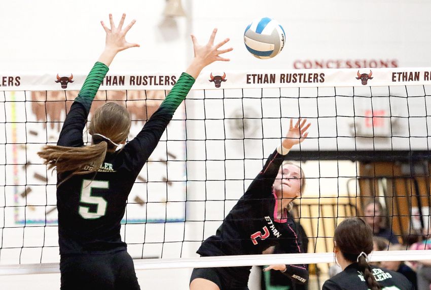 Oct. 21 South Dakota Volleyball Scores 