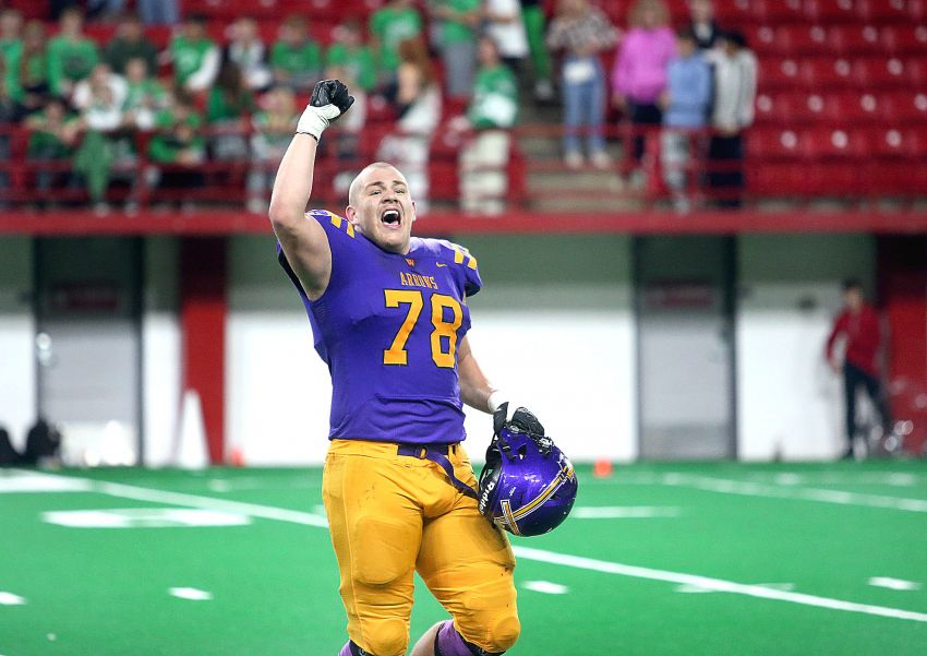 Chasing championships - Watertownâ€™s Micah Hach finally on top after Arrows capture Class 11AA football championship 