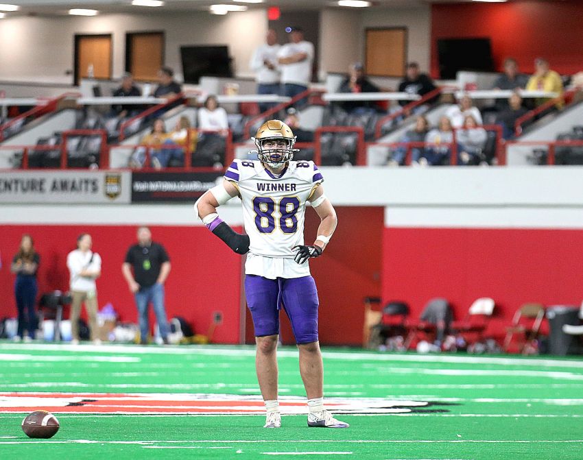 Winnerâ€™s Shawn Hammerbeck battles through setbacks, goes out with Class 11B state championship 
