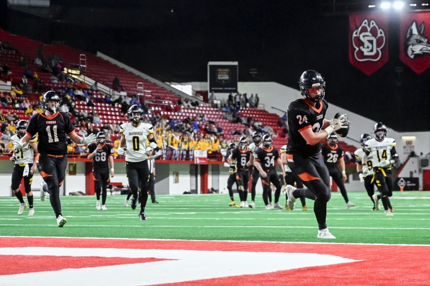 Howard headlines Class 9A all-state football team