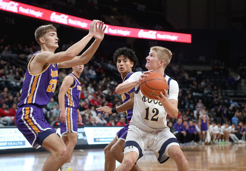 Rapid City Christian holds down White River, advances to LNI championship 