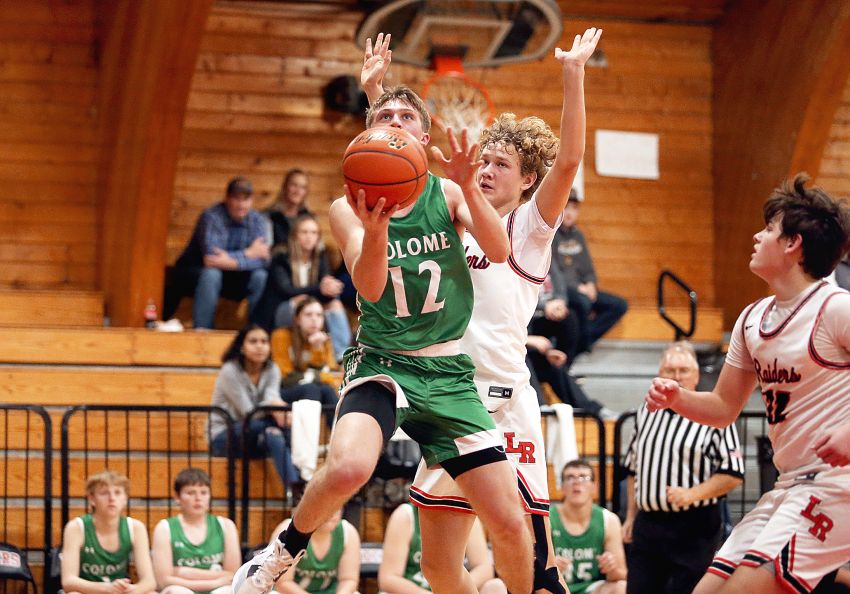Colome sharpshooter Joseph Laprath hoping to pursue collegiate hoop dreams