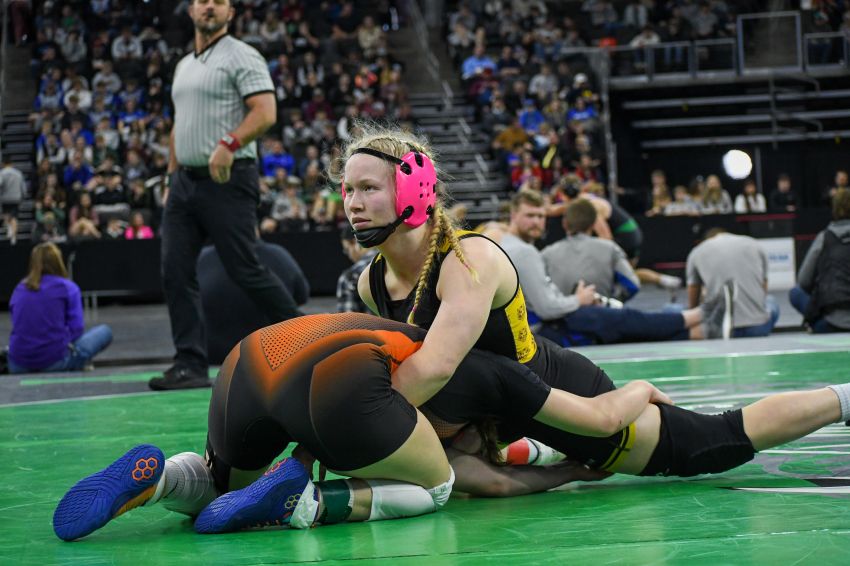 Week 9 Girls Wrestling Rankings - Regina Stoeserâ€™s return has Harrisburg climbing in girls rankings