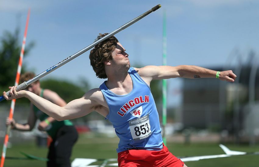 Sioux Falls Lincolnâ€™s Jack Smith caps high school career with a state javelin title
