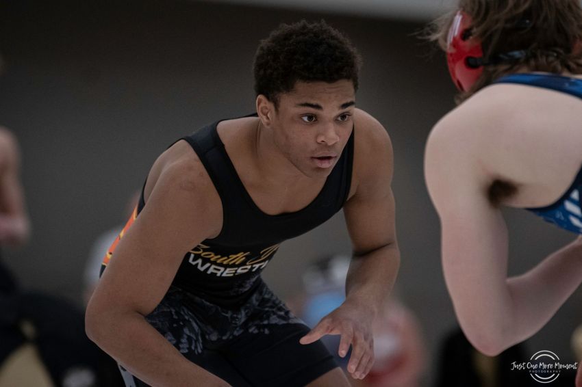 Team South Dakota folkstyle results from Heartland National Duals
